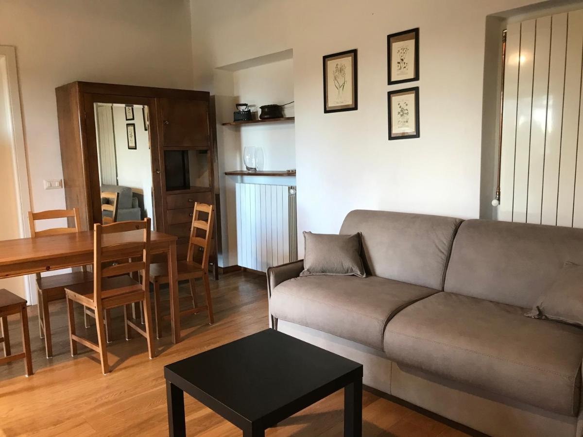 Appartamento La Camelia Ameno Eksteriør billede