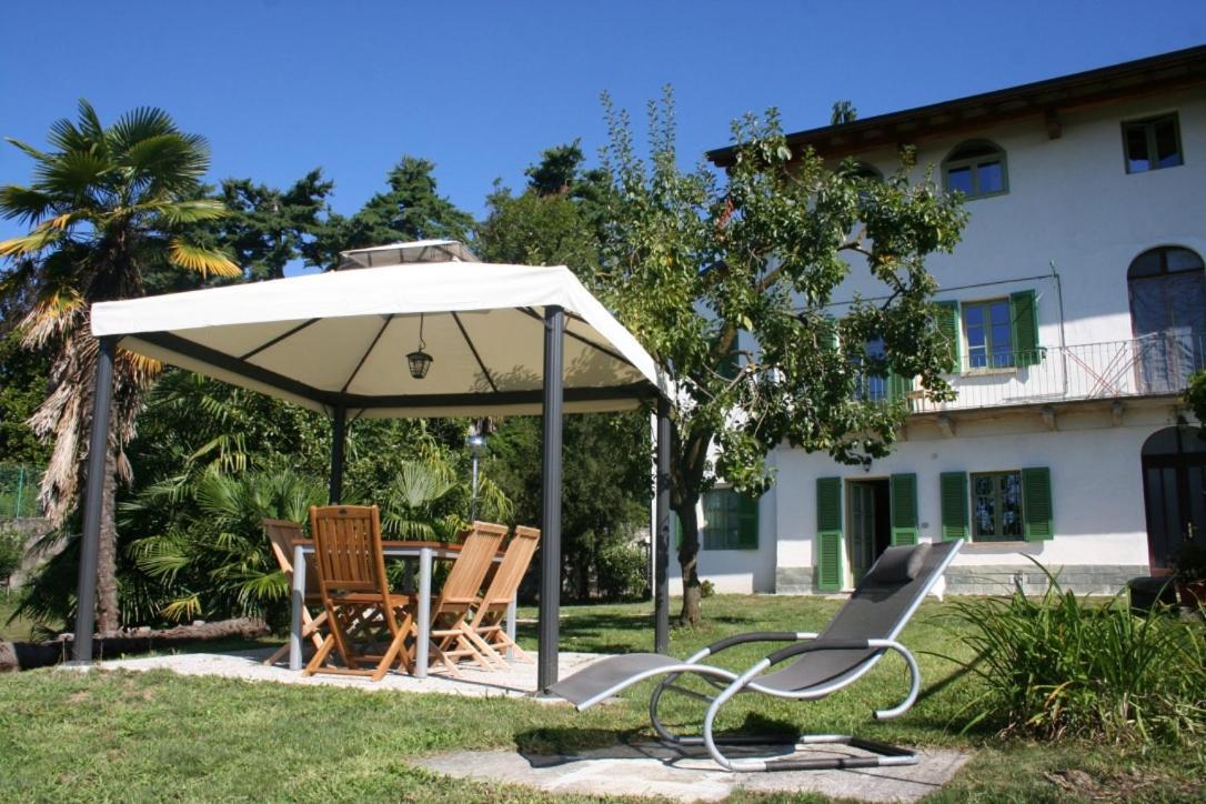Appartamento La Camelia Ameno Eksteriør billede